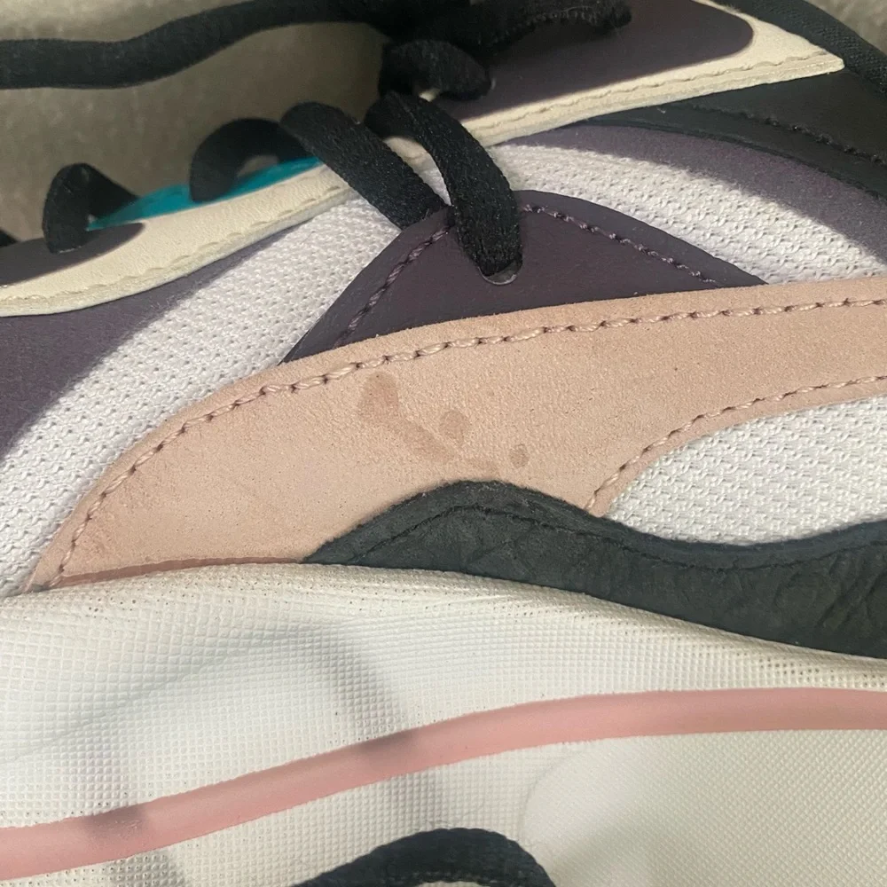 Puma Women's RS-Curve Bright Heights Trainer Sneakers Size 6